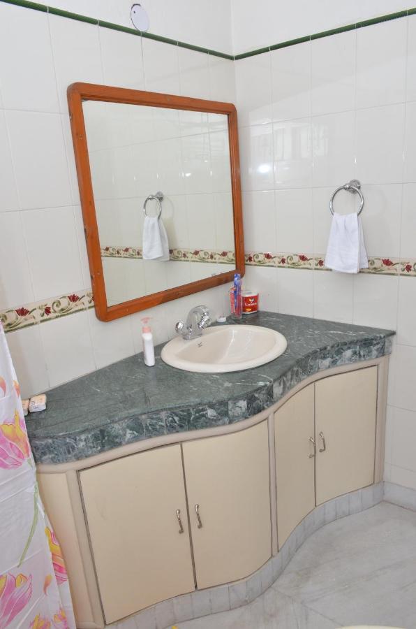 Sandy'S Homestay Jammu Esterno foto