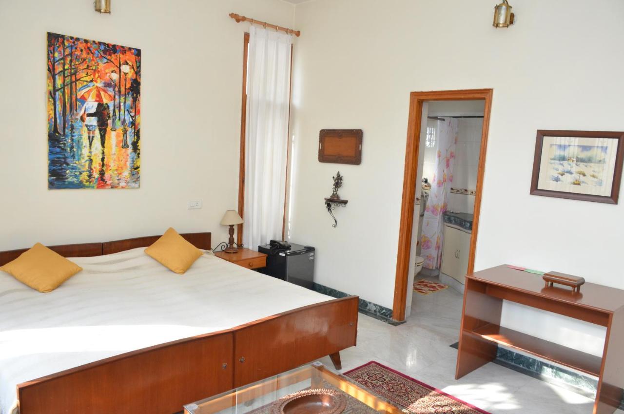 Sandy'S Homestay Jammu Esterno foto